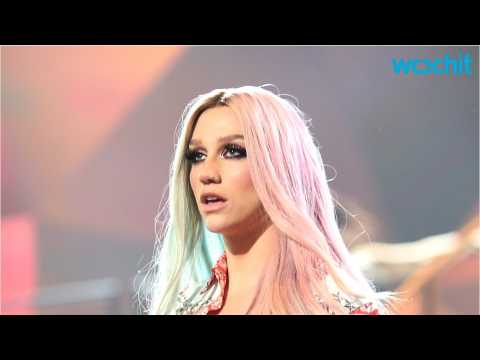 VIDEO : Kesha Launches New Band as Part of Comeback