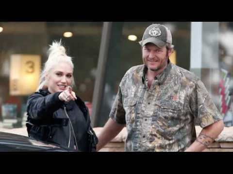 VIDEO : Blake Shelton Kindly Tells 'Haters' to 'Suck It'