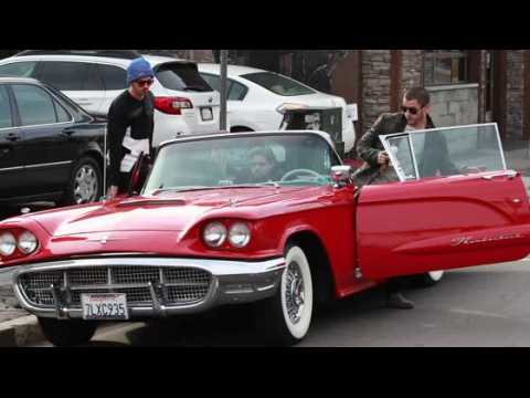 VIDEO : Joe Jonas and Wilmer Valderrama Out to Lunch in Vintage Classic Car