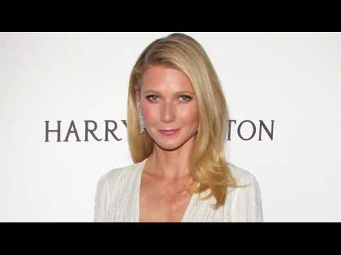 VIDEO : Gwyneth Paltrow Says Her Kids Aren't Forbidden from Eating Sugar
