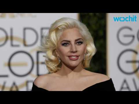 VIDEO : Lady Gaga Sings With New Talent Agency