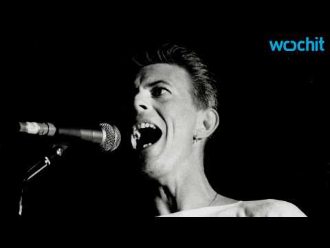 VIDEO : David Bowie Reportedly Suffered From Liver Cancer