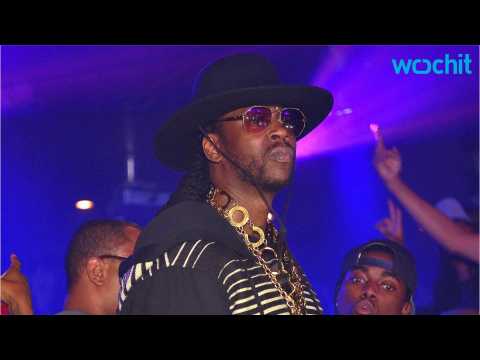 VIDEO : 2 Chainz = 1 Nice Guy: Rapper Pays Disabled Veteran?s Rent for a Year