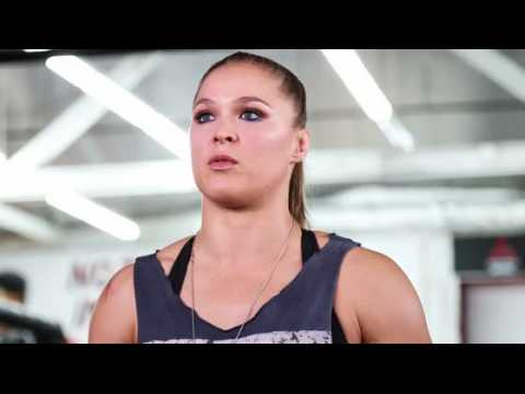 VIDEO : Ronda Rousey brise son silence aprs sa dfaite dvastatrice contre Holly Holm