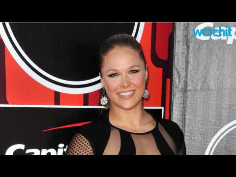 VIDEO : Ronda Rousey Having a Hard Time Eating After UFC Loss