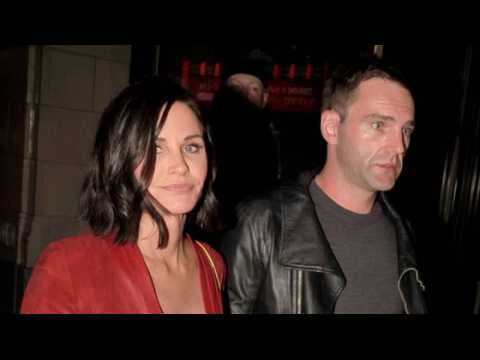 VIDEO : Courteney Cox Hired a Private Investigator Before Breaking Up with McDaid