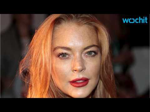 VIDEO : Lindsay Lohan Joins Duran Duran In London Performance