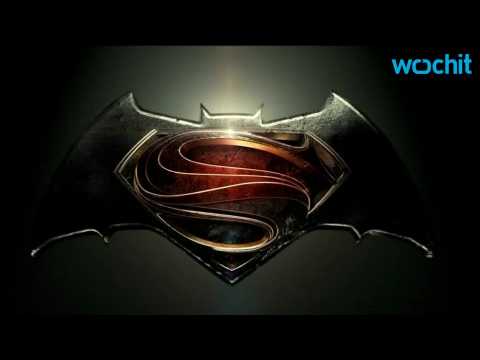 VIDEO : Zack Snyder Says There is a Lot in the Batman V Superman Movie That?s Not in the Trailer