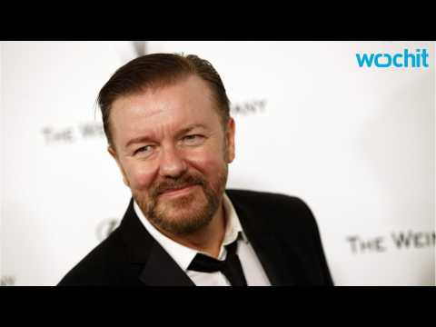VIDEO : Ricky Gervais Will Drink While Hosting Golden Globes