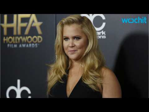 VIDEO : Amy Schumer Says Man Who Said She Was 