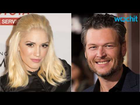 VIDEO : Blake Shelton and Gwen Stefani Are Heating Up