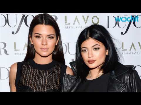 VIDEO : Kim Kardashian: Kendall and Kylie Jenner's Relationship 