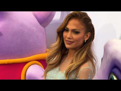 VIDEO : What makes Jennifer Lopez a star