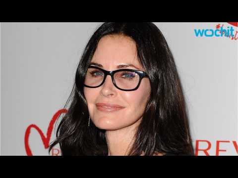 VIDEO : Courteney Cox and Matthew Perry Together?