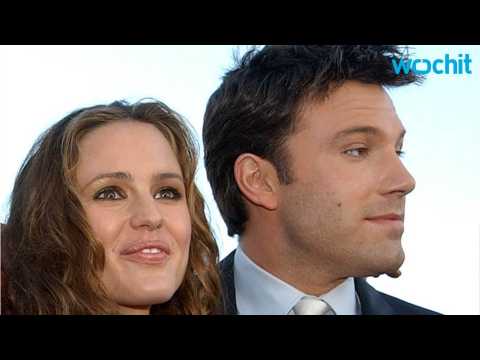 VIDEO : Jennifer Garner and Ben Affleck Spend a Lot More Time Together Than a Typical Separated Coup