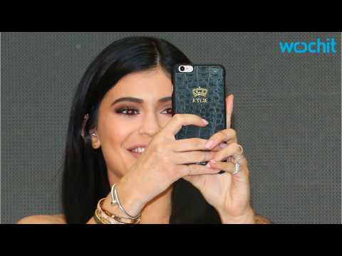 VIDEO : What Would Make Kylie Jenner Quit Instagram?