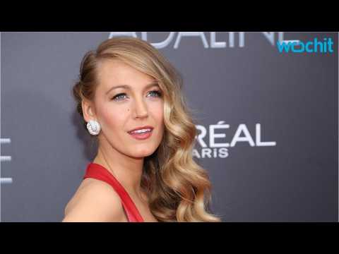VIDEO : Blake Lively Shares Set Photo From New Film