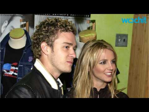 VIDEO : 15 Years Ago Today : Britney Spears & Justin Timberlake's Denim Date