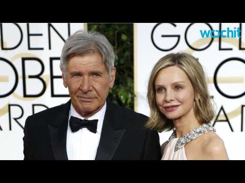 VIDEO : Calista Flockhart Says Harrison Ford Is Learning How to Text