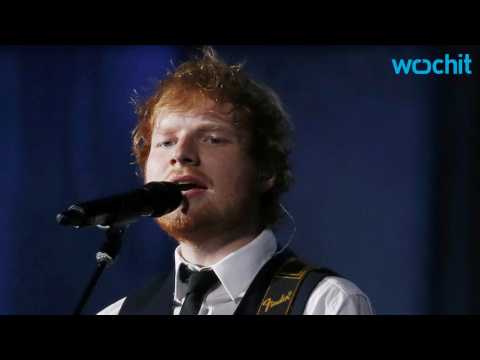 VIDEO : Ed Sheeran Unplugs From Social Media to Do Actual Artistic Work