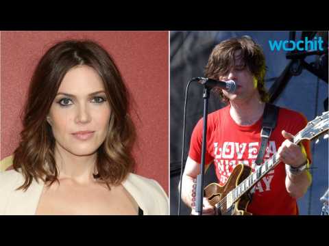 VIDEO : Mandy Moore is Seeking Spousal Support From Ryan Adams to Help Care for Their Pets