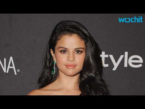 VIDEO : Selena Gomez & Brad Pitt Talk The Shop