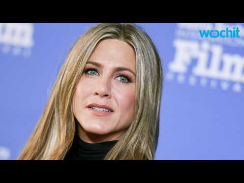 VIDEO : Julia Roberts, Jennifer Aniston and Kate Hudson to Star in a New Chick Flick