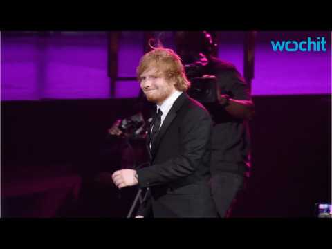 VIDEO : The Grammys Mistakes Randoms For Ed Sheeran?s Parents