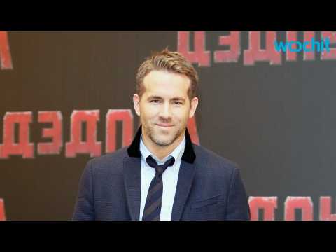 VIDEO : New Petition Calls for Ryan Reynolds to Host SNL