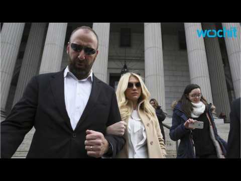 VIDEO : Kesha's Legal Battle With Producer Dr. Luke