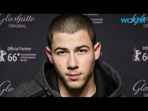 VIDEO : Nick Jonas Insists He's Not In A Relationship
