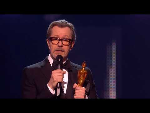VIDEO : Les anecdotes touchantes de Gary Oldman sur Bowie aux Brit Awards