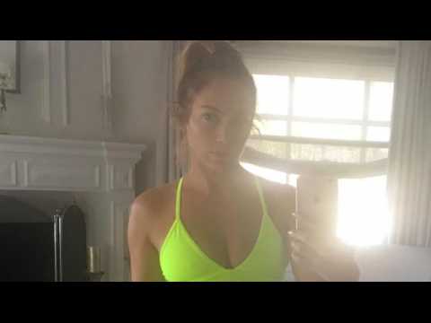 VIDEO : Jennifer Lopez Posts No Makeup Selfie and Looks Flawless!