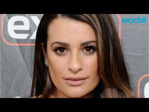 VIDEO : Lea Michele Attends Clippers Game Only To Stare At Beyonce And Jay Z