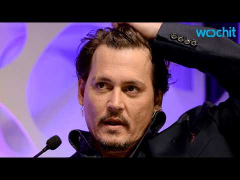 VIDEO : Johnny Depp Loses His Head for ?The Walking Dead?