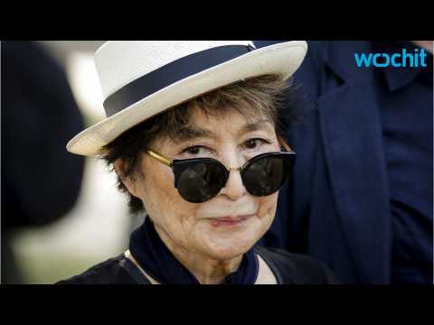 VIDEO : Yoko Ono Has Flu-Like Symptoms, In NYC Hospital