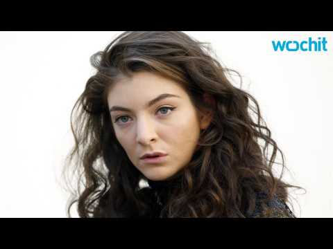 VIDEO : Are Lorde and Diplo Dating?