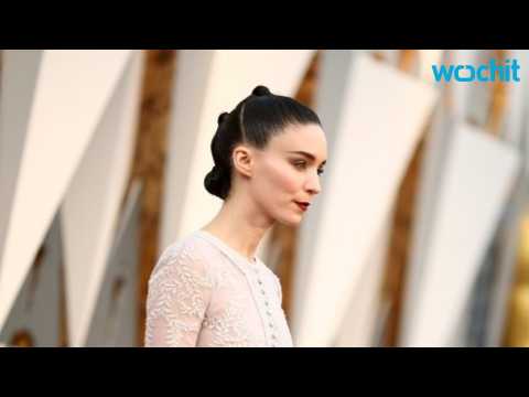 VIDEO : Rooney Mara Rocks 'Star Wars' Hairdo at Oscar Awards