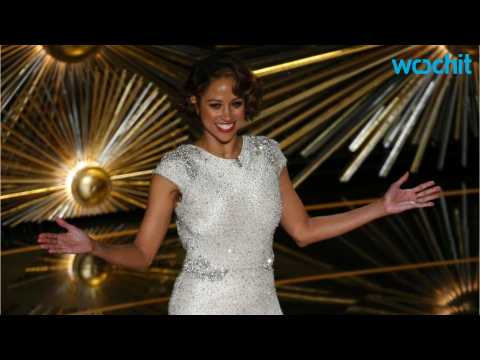 VIDEO : Stacey Dash And the Oscar Cringe