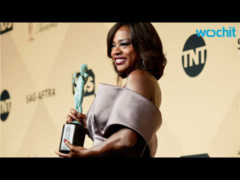 VIDEO : Viola Davis Blew Her Back Out During Sex Scene