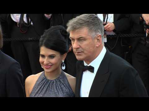 VIDEO : Alec Baldwin and Hilaria Thomas announce second baby in 2 years