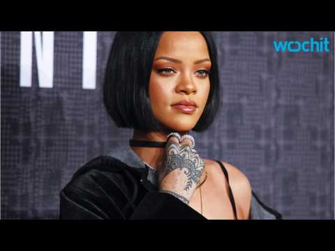 VIDEO : Rihanna to Be Honored at BET's 'Black Girls Rock!' Event