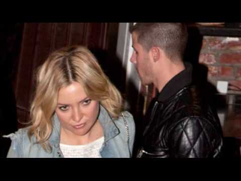 VIDEO : Nick Jonas Busted on Romantic Date With Kate Hudson