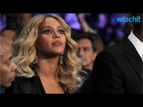 VIDEO : Beyonc & Mariah Carey Hang Out Together