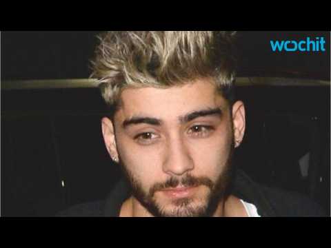 VIDEO : Zayn Malik Ditches Blonde Hair For Pink