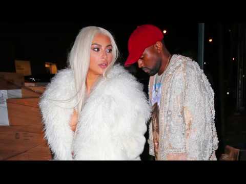 VIDEO : Kim Kardashian: Ice Blonde Hair and Stylish Date with Kanye West