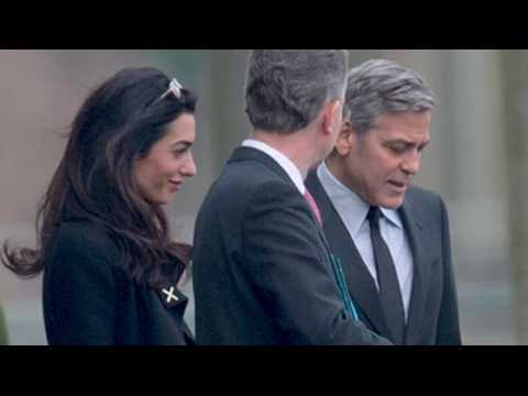 VIDEO : George et Amal Clooney rencontre Angela Merkel pour parler de la crise des rfugis