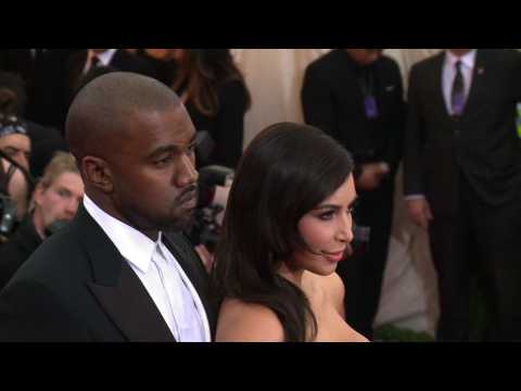 VIDEO : Kanye West reveals his 53 million dollar debt