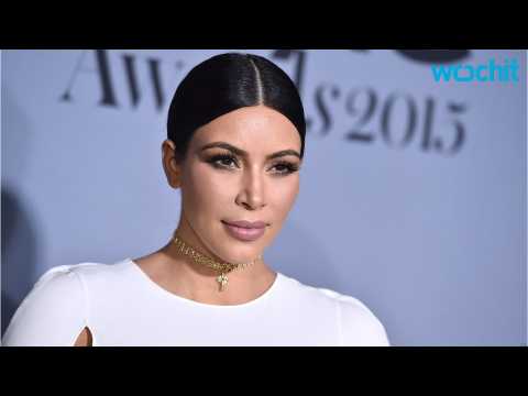 VIDEO : Kim Kardashian Responds to Celebrity Criticism of Her Nude Selfie