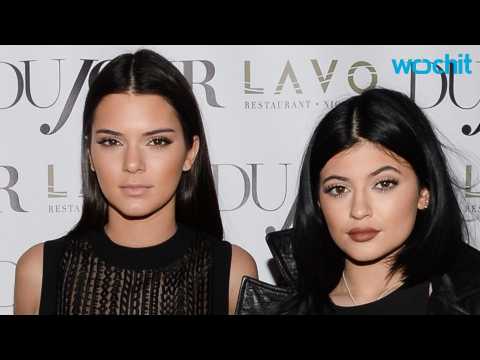 VIDEO : Kendall and Kylie Jenner's Mobile Game Reaches Top Spot on Apple's App Store